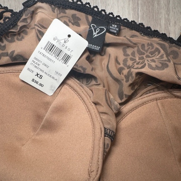 Windsor Floral Stunner Flocked Bustier Bodysuit - Picture 2 of 6